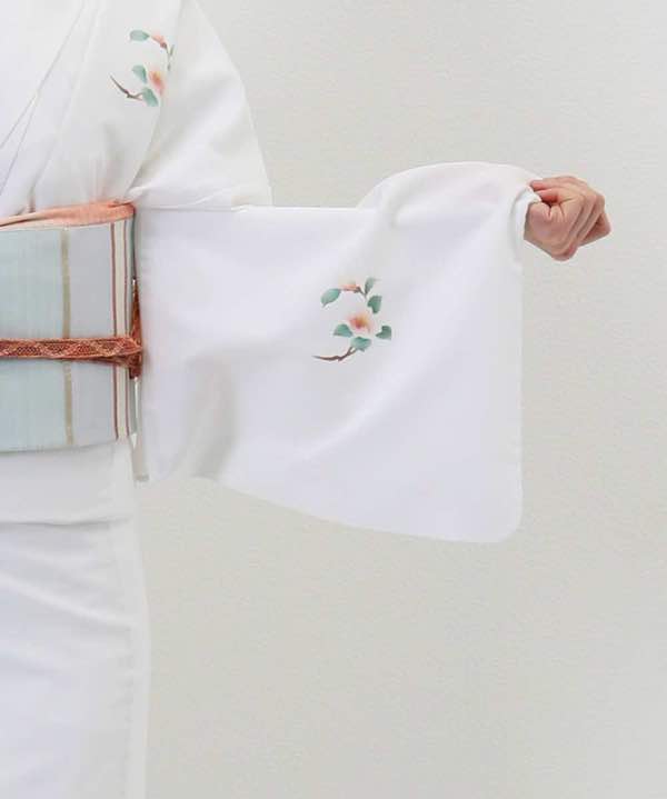 単衣レンタル | 訪問着 白地椿の花丸紋にぼかし