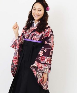 卒業式袴 | 茶紫の大矢絣×黒袴 (紫の半巾帯)