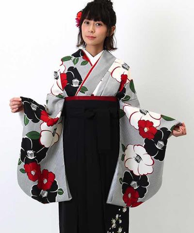 卒業式袴 | 白地に極細ストライプと椿の花 刺繍入り黒袴