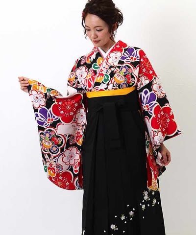 卒業式袴 | 黒地に満開の梅の花 刺繍入り黒袴(S)