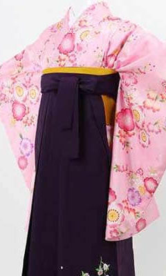 おすすめ卒業式袴(小学生用)レンタル | ピンク地に桜尽くし 刺繍入り濃紫袴