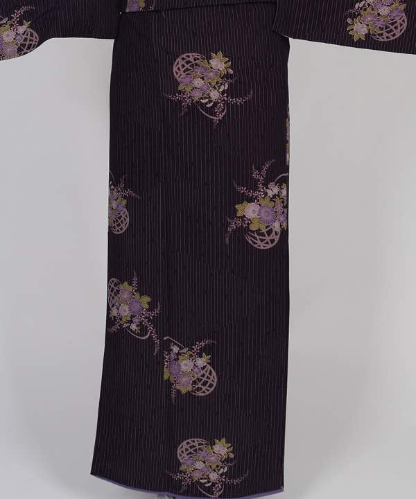 お洒落着物レンタル | 紫地の縞模様に花籠
