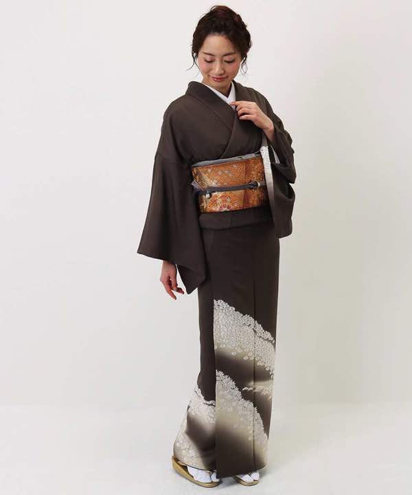 訪問着レンタル | 正絹 焦げ茶 菊の刺繍 | hataori(ハタオリ)