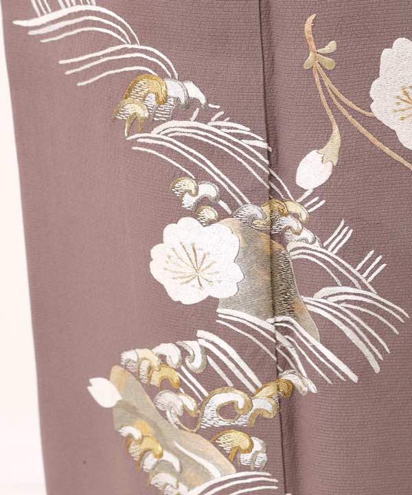 訪問着レンタル | 正絹 銀煤竹色(ぎんすすたけいろ) 波文様 桜の花刺繍