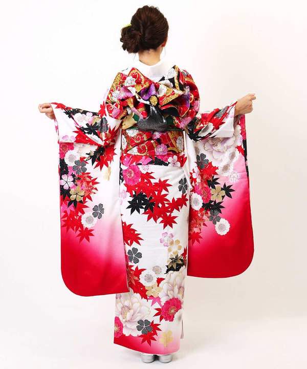 安心の定価販売 振袖7点セット 赤地にもみじ、菊、桜 袴 着物・浴衣
