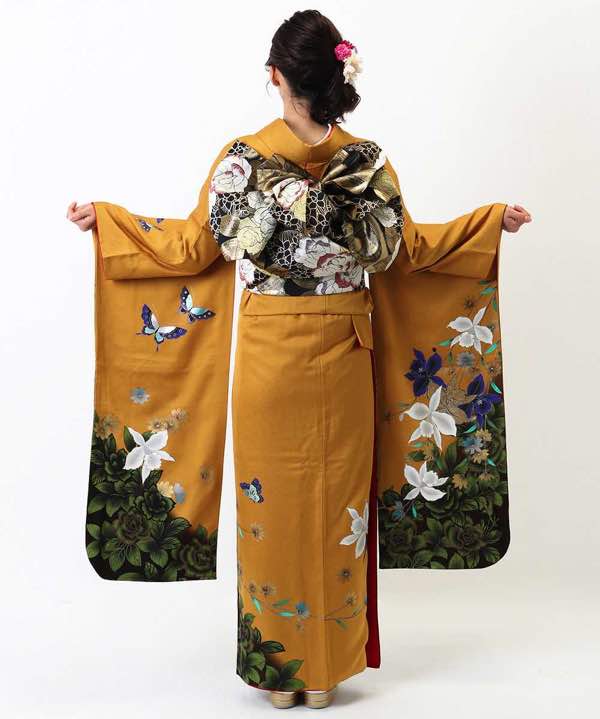 振袖レンタル | 金茶に美しい花と蝶