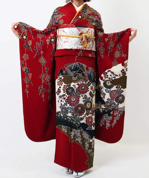 振袖レンタル | 濃い赤に紅型調の花文様と大雪輪 | hataori(ハタオリ)