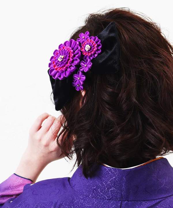 髪飾りレンタル | 紫のつまみ細工と黒リボン