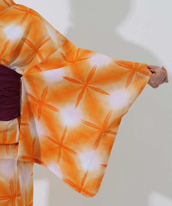 浴衣レンタル | 白地にオレンジ色の雪華