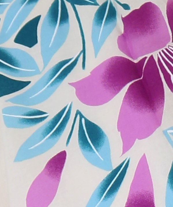 浴衣レンタル | 白地に紫の桔梗の花文様