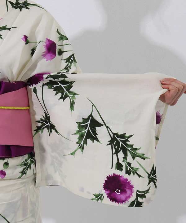 浴衣レンタル | 白地に紫色のカーネーション
