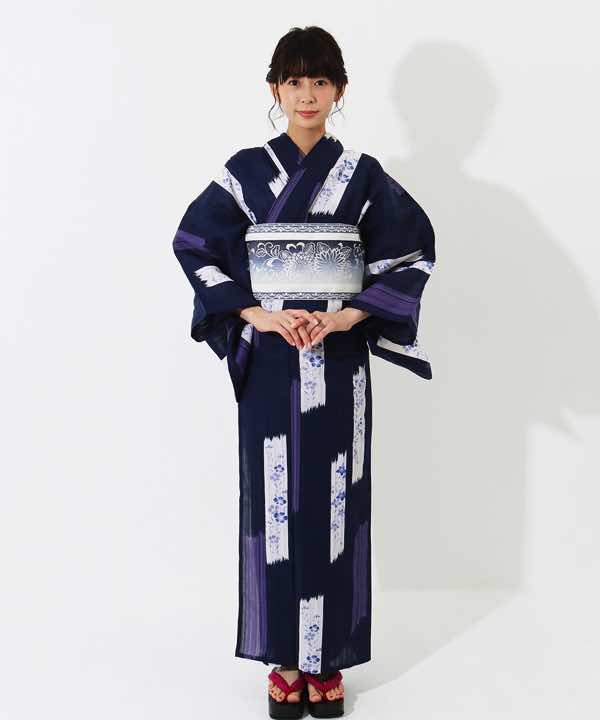 浴衣レンタル | 【JUNKO KOSHINO】紺地に白×紫の短冊風文様 | hataori(ハタオリ)