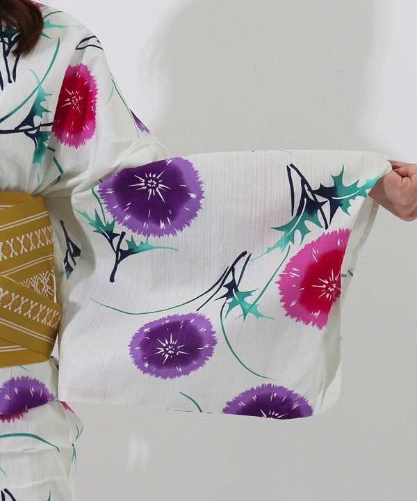 浴衣レンタル | 白地に二色のアザミモチーフの花模様