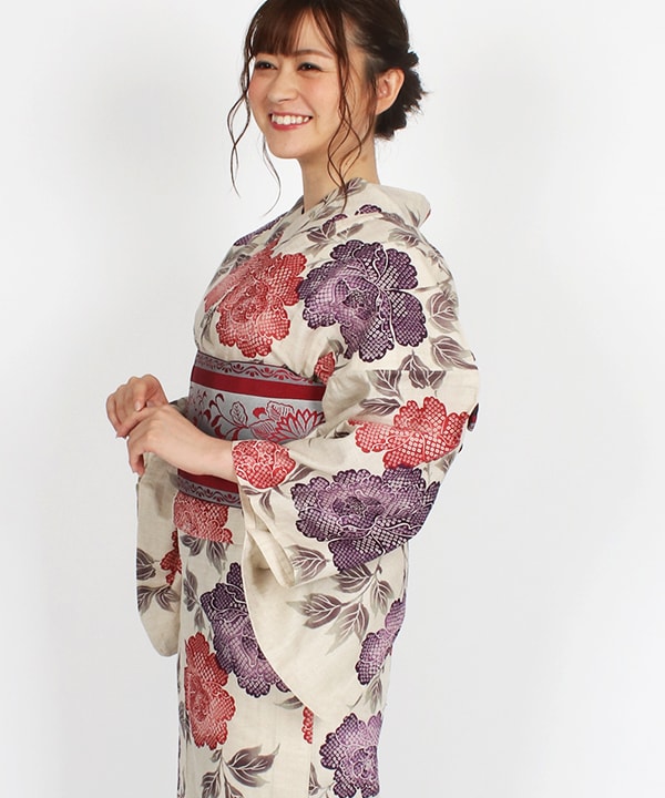 浴衣 |【JUNKO KOSHINO】クリーム地に赤と紫牡丹 | hataori(ハタオリ)