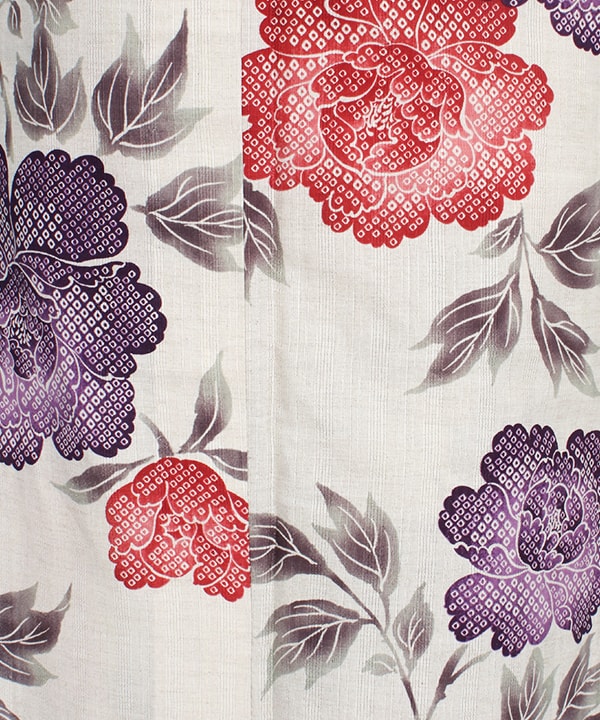 浴衣 |【JUNKO KOSHINO】クリーム地に赤と紫牡丹