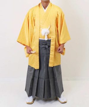 男性用 羽織袴レンタル | 黄色の菱紋羽織に仙台平