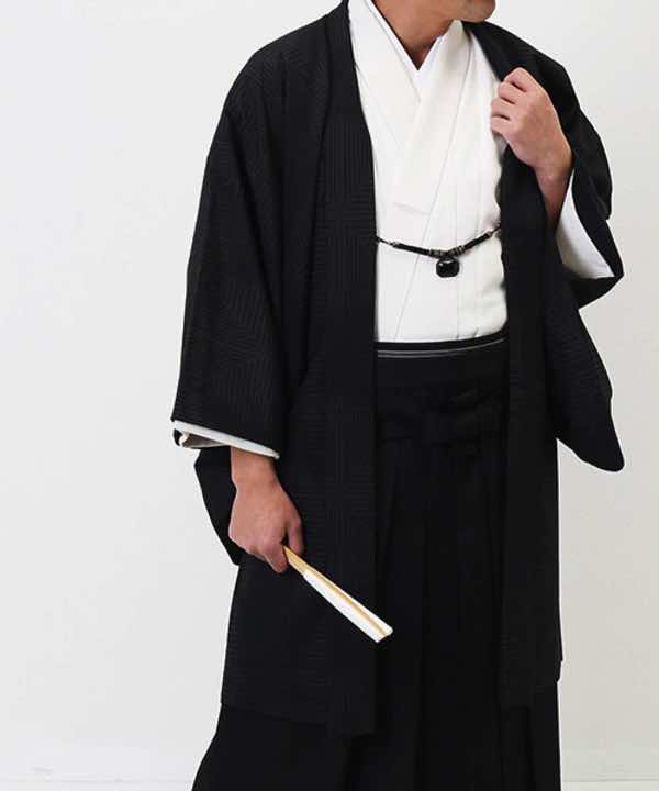 男性用 羽織袴レンタル | 黒の幾何学文様羽織
