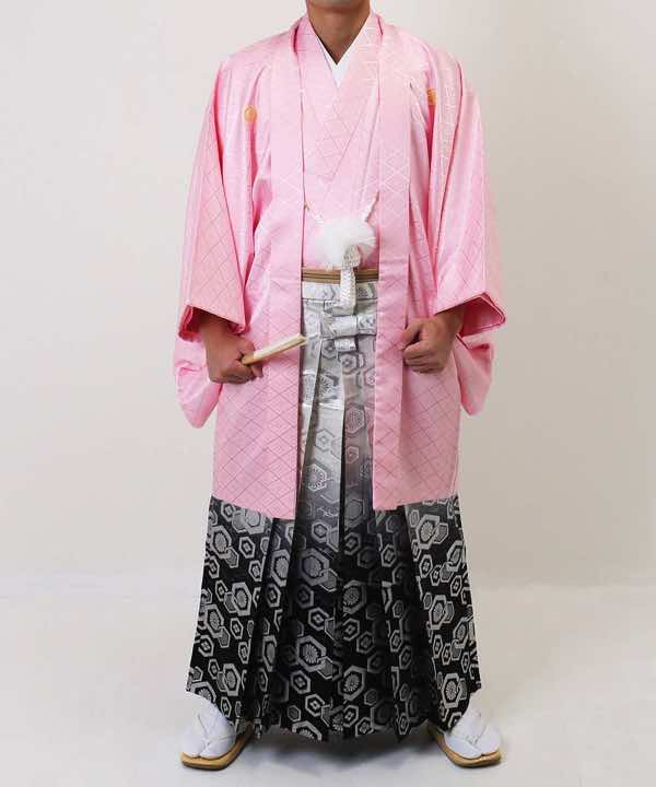 男性用 羽織袴レンタル ピンクの菱紋羽織にぼかし袴 hataori(ハタオリ)