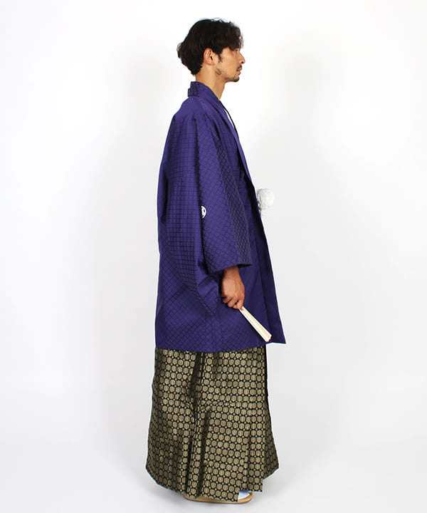 男性用 羽織袴レンタル | 紫の菱紋羽織と黒地金亀甲袴 | hataori(ハタオリ)