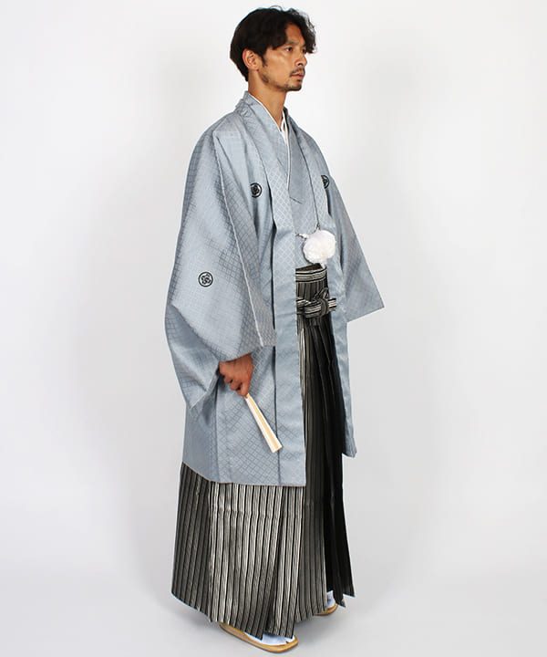 男性用 羽織袴レンタル | グレーの菱紋羽織と黒銀仙台平袴 | hataori 
