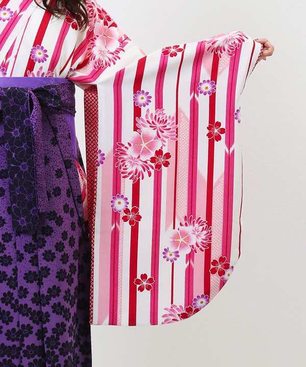 卒業式袴レンタル | ピンクストライプに花の紫袴