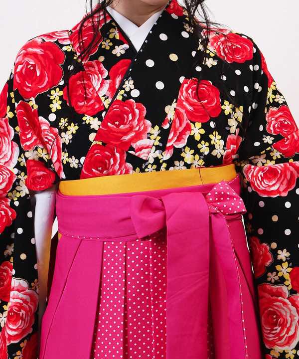 卒業式袴レンタル | 黒に赤バラとドット模様