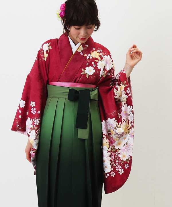 卒業式袴レンタル | 赤地に豪華な花々 緑ぼかし袴