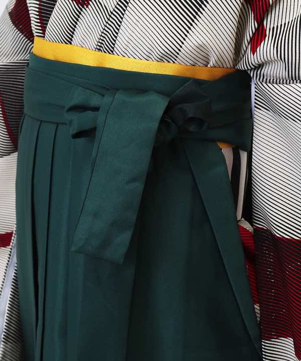 卒業式袴レンタル | キューブ 赤とグレー 緑暈し袴