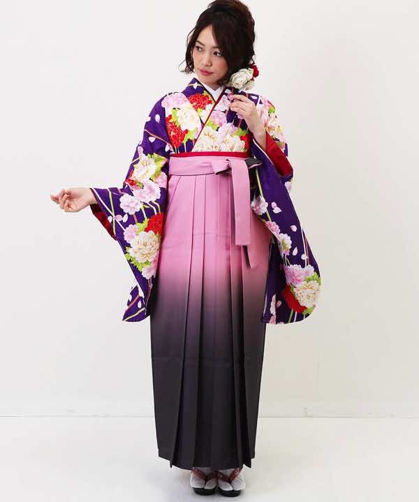 卒業式袴レンタル | 紫に舞う桜と花結び ピンク暈し袴