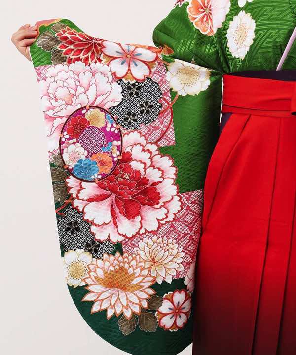 卒業式袴レンタル | 緑に紗綾形紋 豪華絢爛