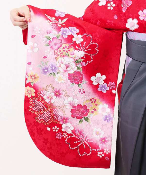 卒業式袴レンタル | 赤にピンクぼかしの花々 灰暈し袴
