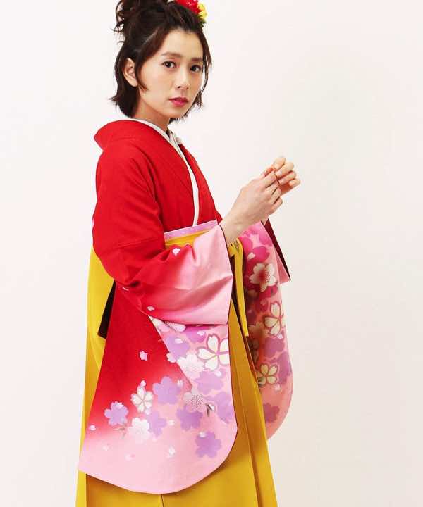 卒業式袴レンタル | 赤とピンクのぼかし桜の舞 黄袴