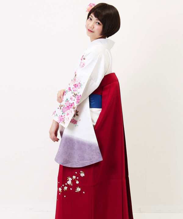 卒業式袴レンタル | 白地に藤色の暈し桜 臙脂の刺繍袴