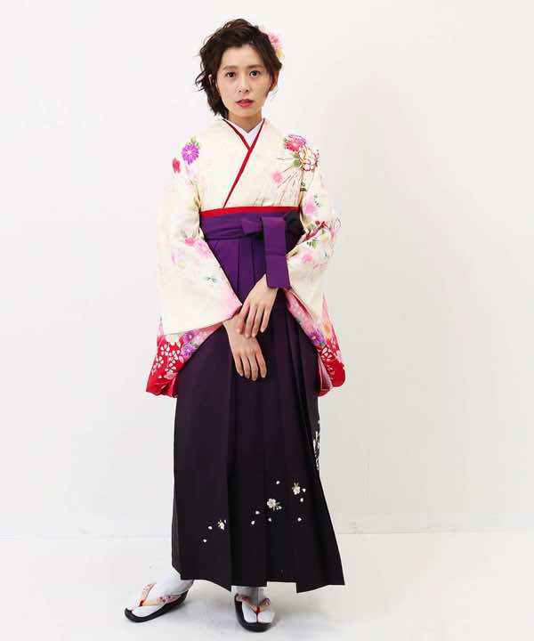 卒業式袴レンタル | クリームピンクの花結び 紫暈し刺繍袴