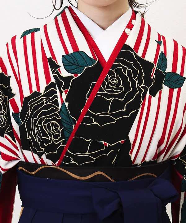 卒業式袴レンタル | 赤ストライプに黒バラ 紺袴