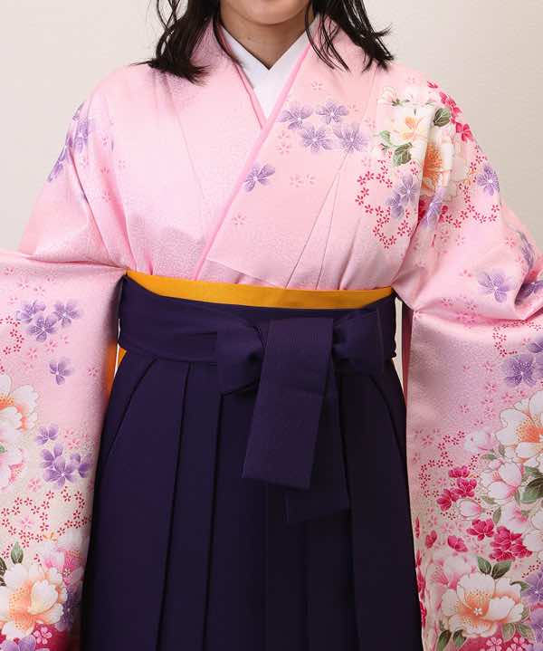 卒業式袴レンタル | 薄ピンクに暈しと花流し 紫無地袴 | hataori(ハタオリ)