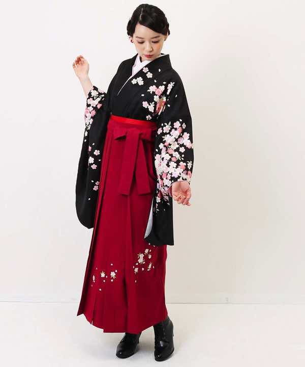 卒業式袴レンタル | 黒地に桜吹雪と雪輪 臙脂刺繍袴