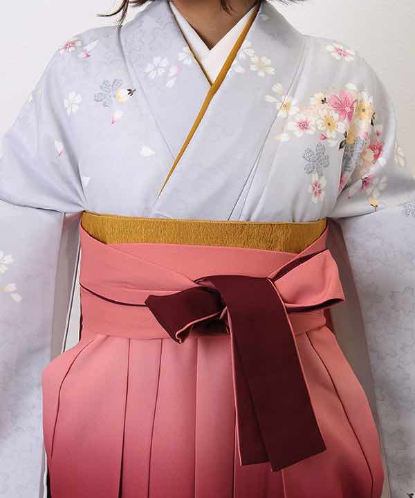 卒業式袴レンタル | 薄紫地に桜の花 暈し入り臙脂袴