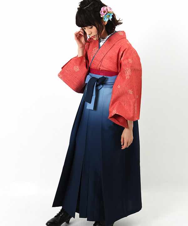 卒業式袴(アンティーク)レンタル | 濃ピンク地に花と菱文 暈し入り紺袴