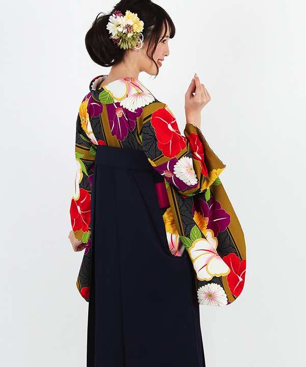 卒業式袴レンタル | 辛子色地に絞り調黒縞と花々 紺袴 (Lサイズ)