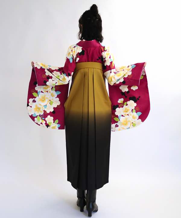 卒業式袴レンタル   赤紫地に梅と椿 芥子色×黒袴   ハタオリ