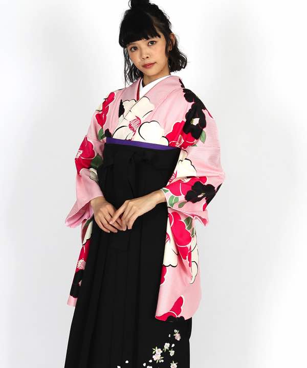 卒業式袴レンタル | 赤の極細ストライプ 椿 刺繍入り黒袴
