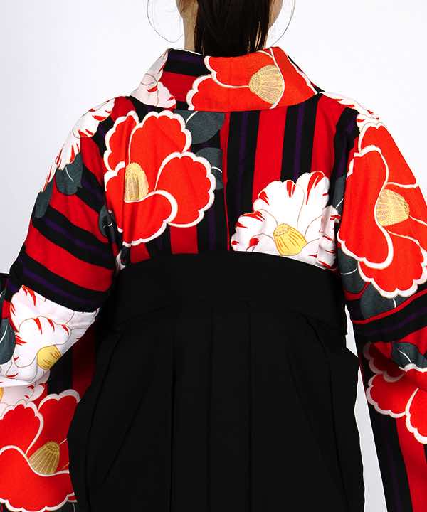 卒業式袴レンタル | 赤×黒 紅白椿 桜刺繍の黒袴