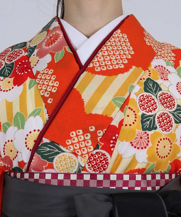 卒業式袴レンタル | オレンジ地に絞り調梅と桜丸 グレー濃暈し袴