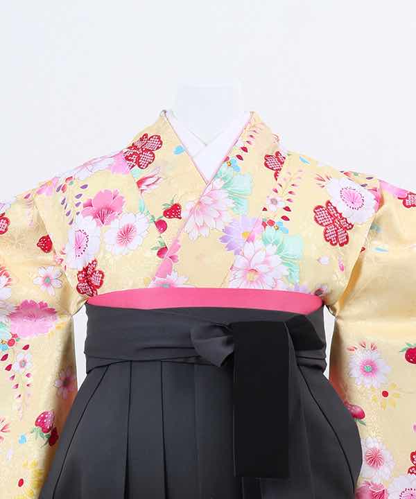 卒業式袴(小学生用)レンタル | クリーム地に桜と菊 灰暈し黒袴