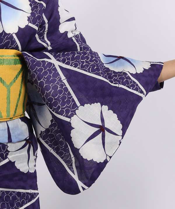 浴衣レンタル | 紫地に薄暈しの花と菱格子に蔦模様 片麻の葉模様の帯