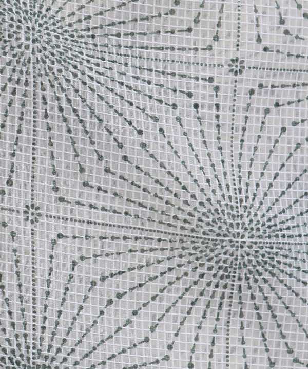 浴衣レンタル | オフホワイト地に点線の変わり菱文様 紺地に葉っぱ模様の帯