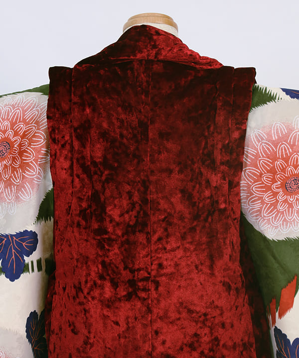七五三(三歳女の子)レンタル | 大きなタンポポの綿毛 赤いベルベットの被布