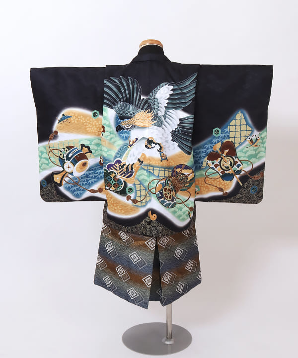 七五三(三歳男の子)レンタル | 黒地に打出の小槌文 グラデーションの花菱紋袴