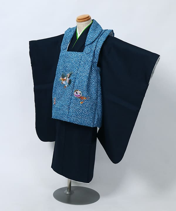 七五三(三歳男の子)レンタル | 紺無地 青い絞り柄の被布
